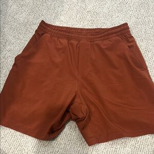 Lululemon 6 inch Men's Rust Shorts